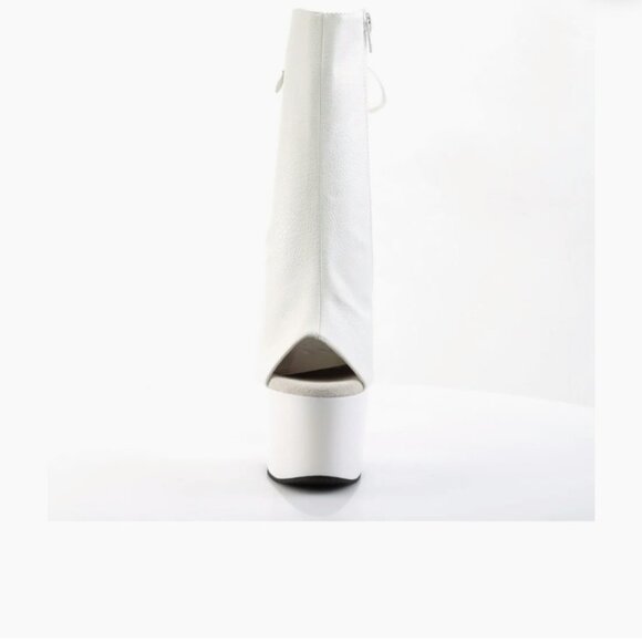 Dance shoes - Picture 3 of 4